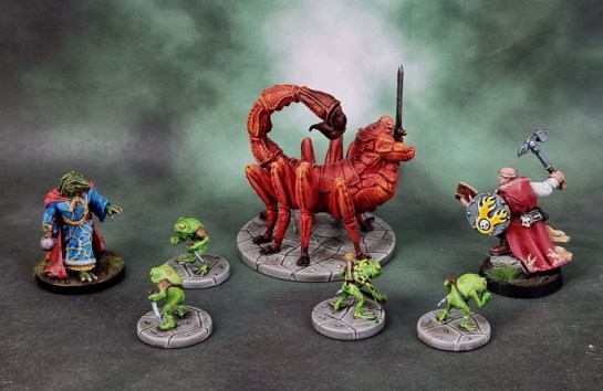 D&D Miniatures, Dungeon of the Mad Mage, Grung Assassins, Grung Elite Warrior, Murial the Misshapen, Heskan Dragonborn Wizard, Warhammer Warrior Priest
