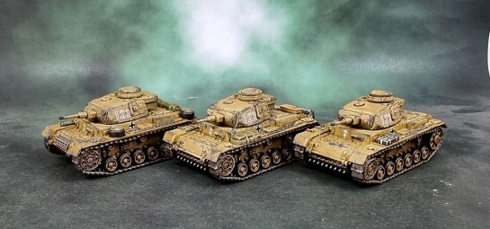 Plastic Soldier Company 15mm Panzer III Company - Deutsches Afrikakorps/Panzerarmee Afrika for Flames of War, Battlegroup, What A Tanker 1:100 1/100 scale