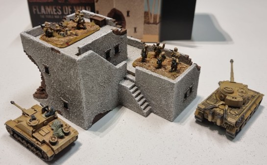 15mm Terrain Unboxing Review: Flames of War Battlefield in a Box - Ruined Large Desert House (Gale Force Nine BB231) 1:100, 1/100 scale, Battlegroup, What a Tanker Terrain