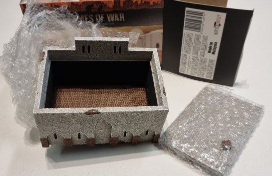 15mm Terrain Unboxing Review: Flames of War Battlefield in a Box - Large Desert Building (Gale Force Nine BB223) 1/100, 1:100 Wargaming Terrain, What a Tanker, Battlegroup