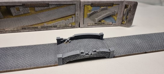 25/35mm Terrain Unboxing Review: Wartorn Village Ruined Bridge (Gale Force Nine BB593)