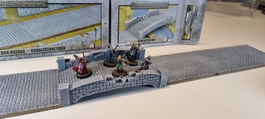 25/35mm Terrain Unboxing Review: Wartorn Village Ruined Bridge (Gale Force Nine BB593), Lord of the Rings Middle Earth Strategy Battle Game SBG