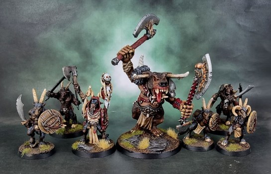 Realm of Chaos - Citadel Minotaur Lord/Doombull (Trish Carden/Morrison, 1998), Beastman Bray Shaman, Brayherd Beastmen Gors (Michael Perry, 1995-6)