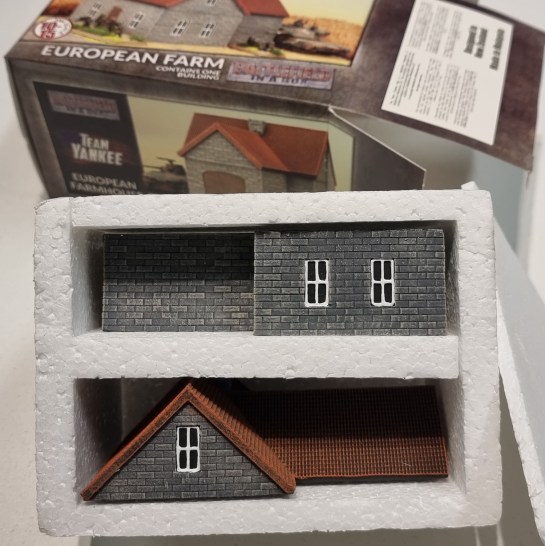 Team Yankee Battlefield in a Box - European Farm (BB204)