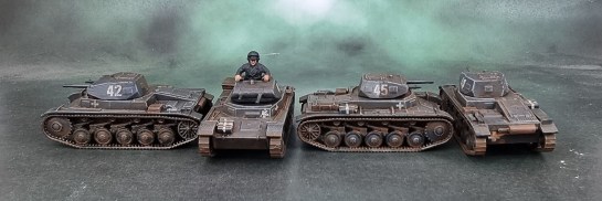 Zvezda 15mm "Grey" Panzer II Platoon- Early-to-Mid-War German for Flames of War, Battlegroup, What a Tanker, 1:100, 1/100
