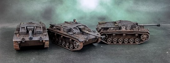 Battlefront 15mm "Grey" Stug III AusF. F Platoon - Early-to-Mid-War German for Flames of War, Battlegroup, What a Tanker, 1:100, 1/100