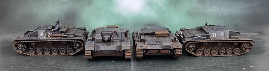 Zvezda 15mm "Grey" Stug III AusF. E Platoons - Early-to-Mid-War German for Flames of War, Battlegroup, What a Tanker, 1:100, 1/100