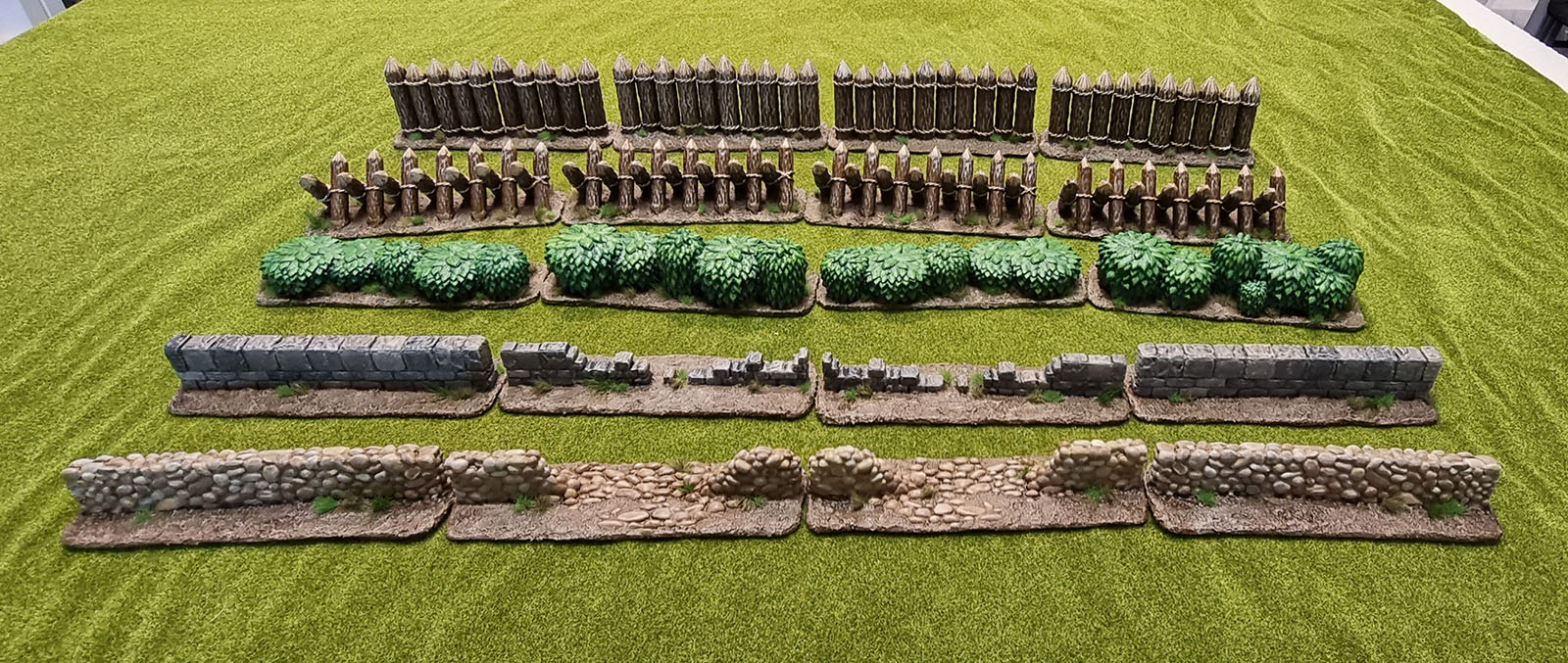 A Song of Ice and Fire TMG terrain, ASOIAF terrain STL 3d prints TwoRoads, hedges, walls, broken walls, palisades, cheval de frise